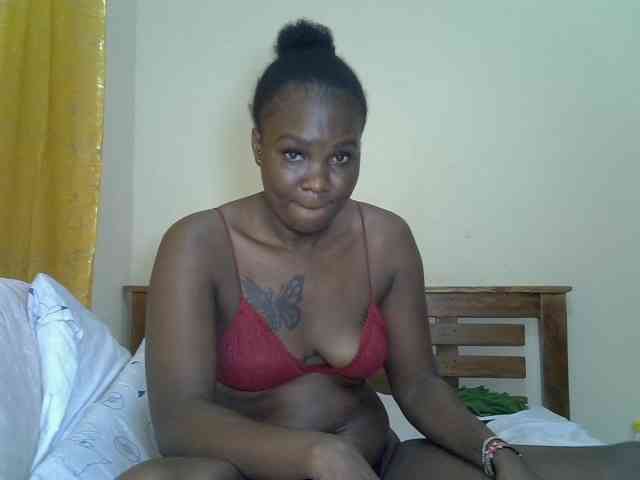 Prettyliz30 webcam