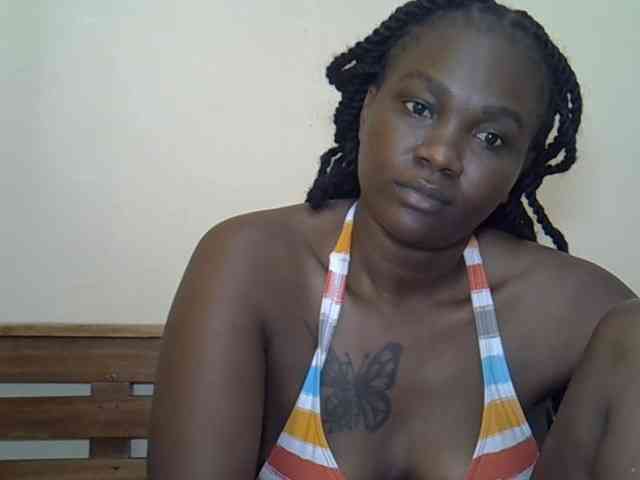 Prettyliz30 webcam