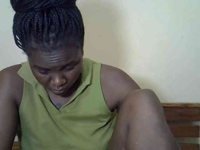 Prettyliz30 webcam