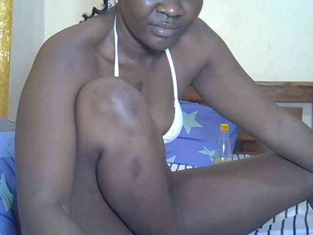 Prettyliz30 webcam