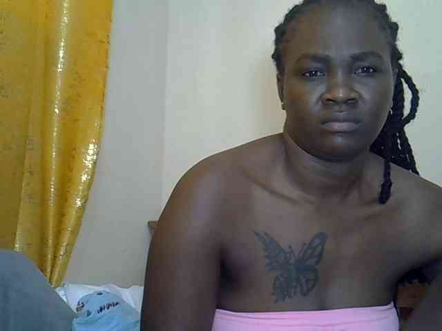 Prettyliz30 webcam