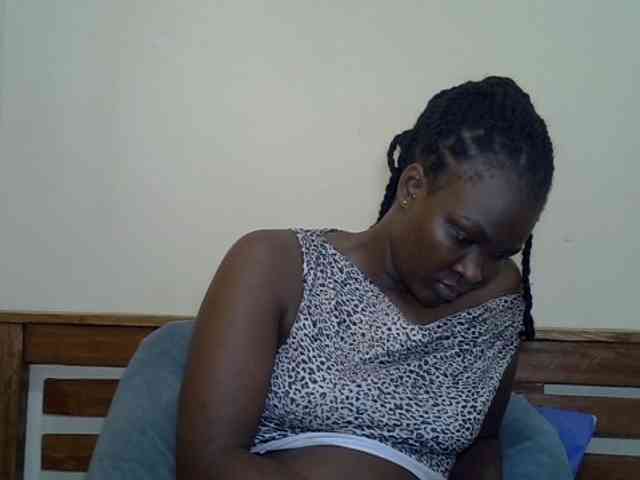 Prettyliz30 webcam