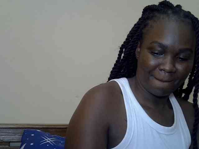 Prettyliz30 webcam