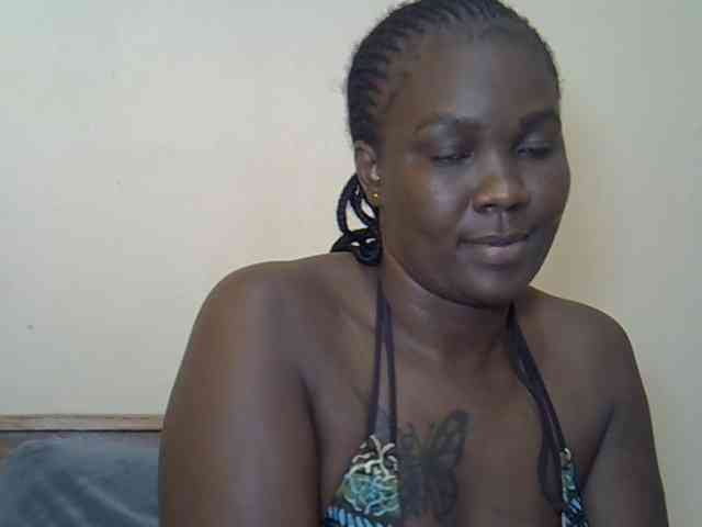 Prettyliz30 webcam
