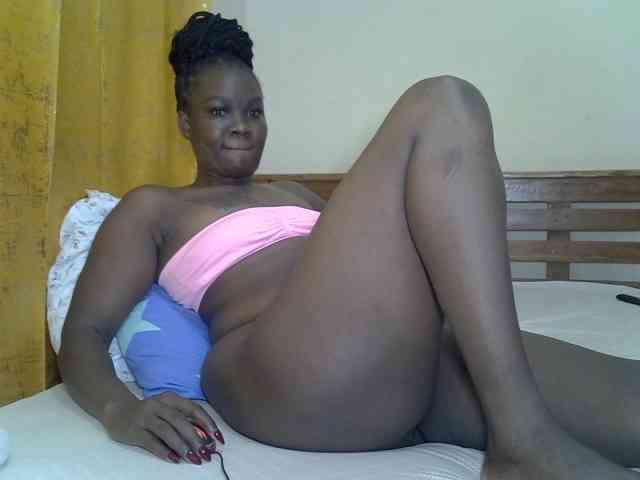 Prettyliz30 webcam