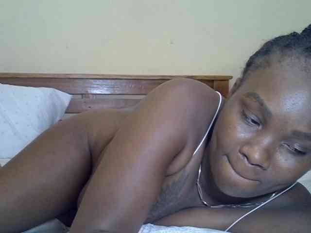 Prettyliz30 webcam