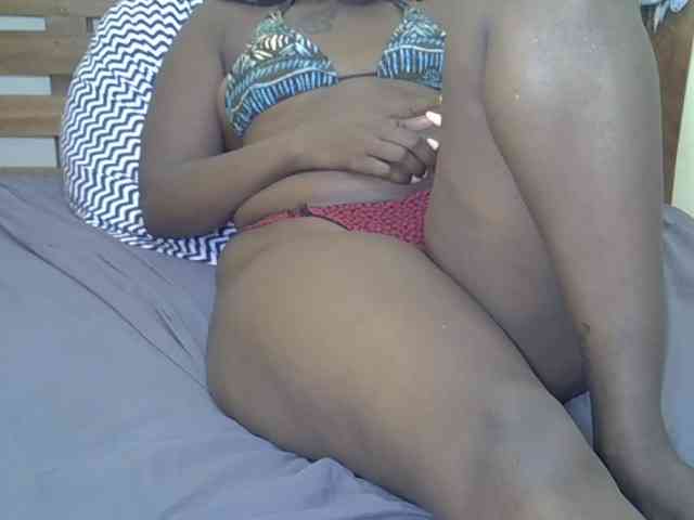 Prettyliz30 webcam
