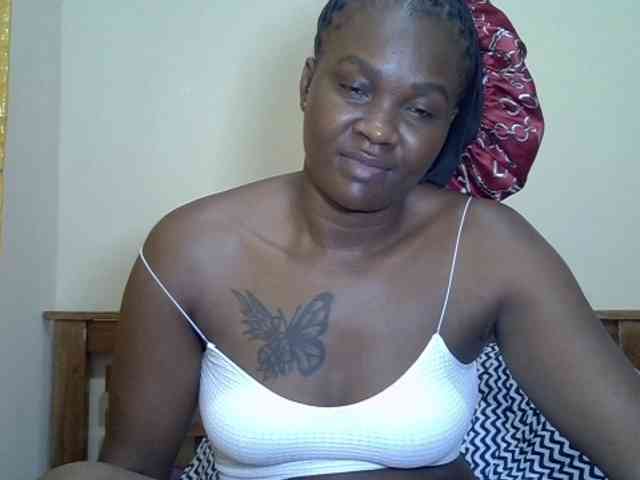 Prettyliz30 webcam