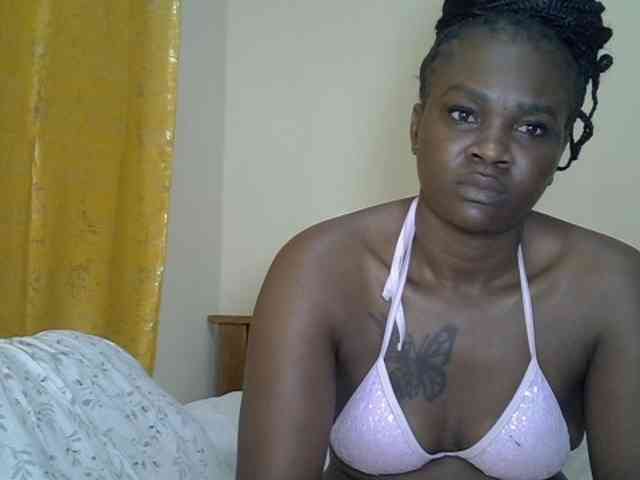 Prettyliz30 webcam