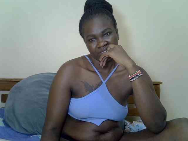 Prettyliz30 webcam