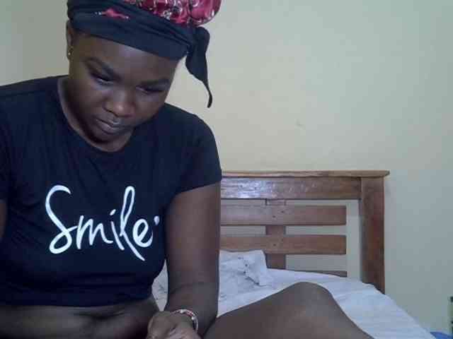 Prettyliz30 webcam