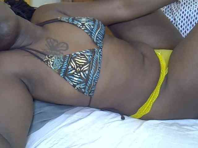Prettyliz30 webcam