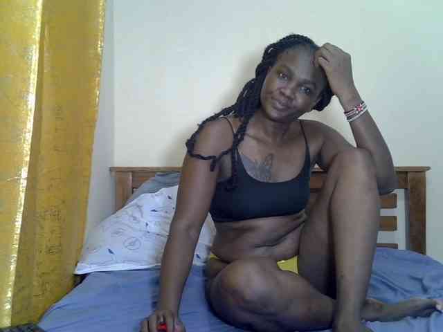 Prettyliz30 webcam