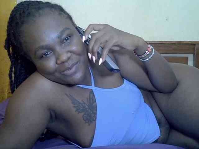 Prettyliz30 webcam