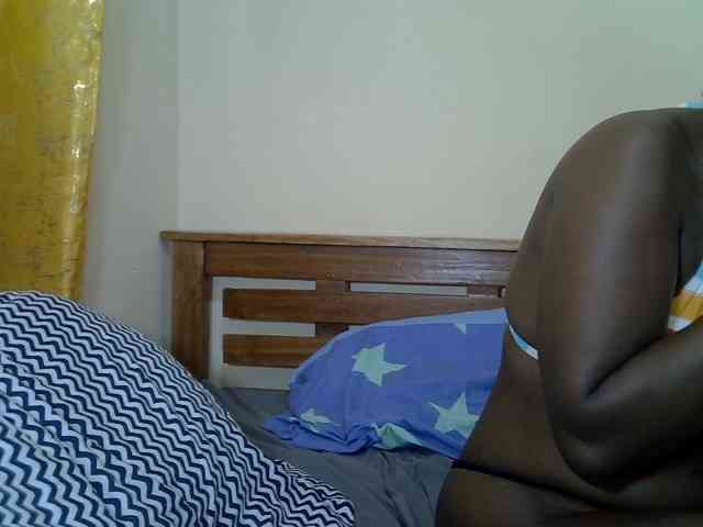 Prettyliz30 webcam
