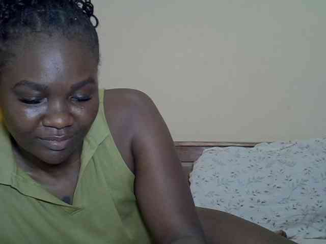 Prettyliz30 webcam