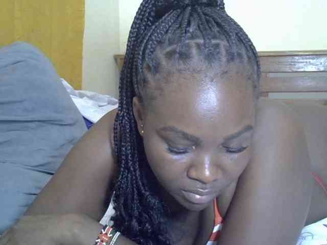 Prettyliz30 webcam