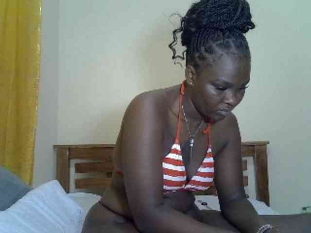 Prettyliz30 webcam