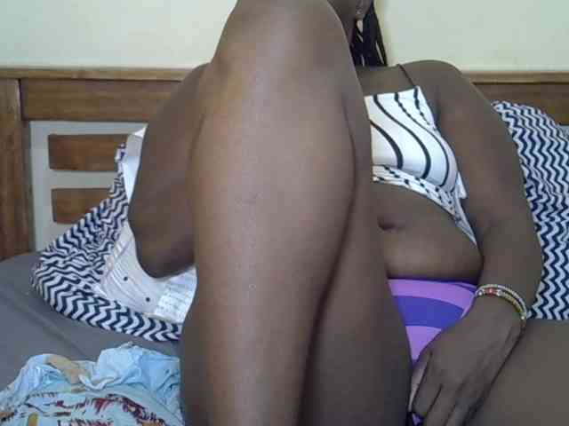 Prettyliz30 webcam