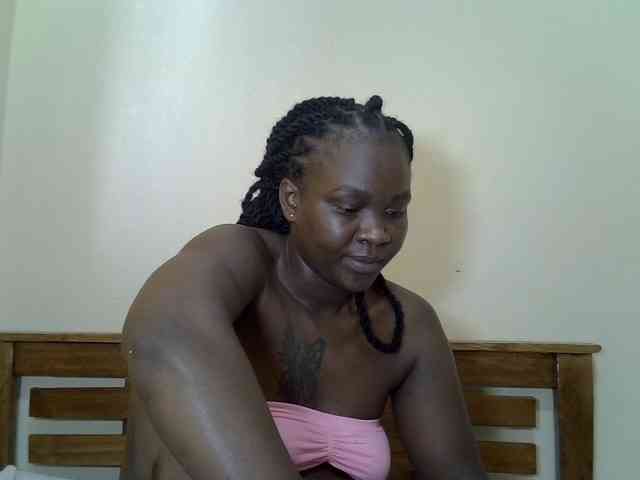Prettyliz30 webcam