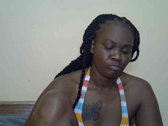 Prettyliz30 webcam