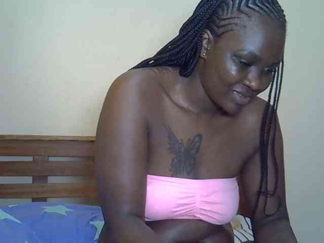 Prettyliz30 webcam