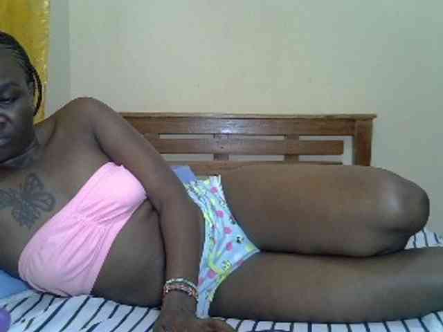 Prettyliz30 webcam