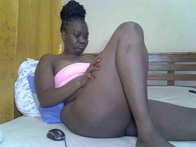 Prettyliz30 webcam
