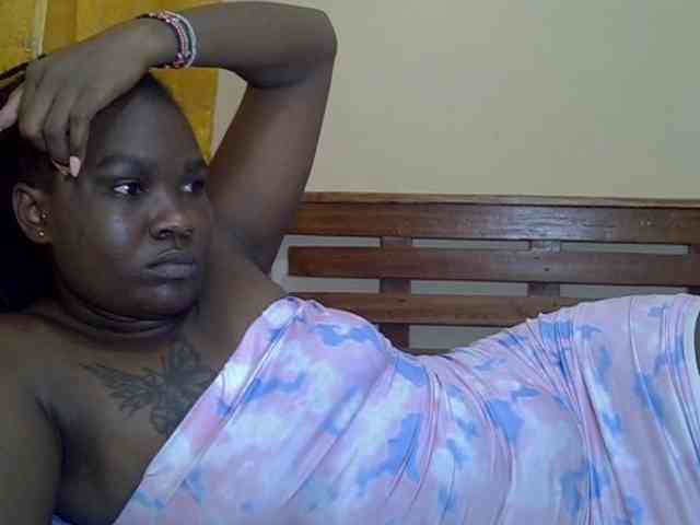 Prettyliz30 webcam