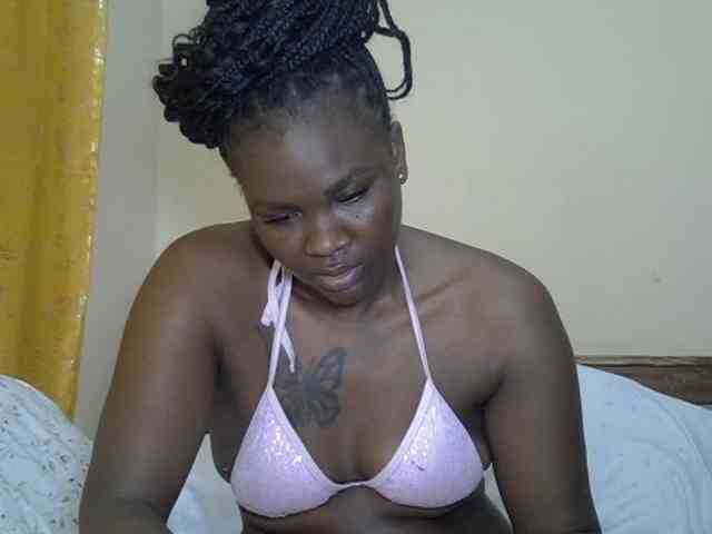 Prettyliz30 webcam
