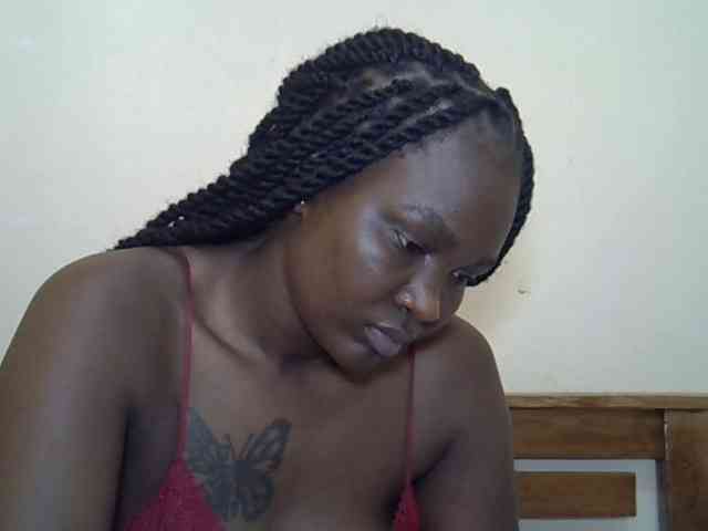 Prettyliz30 webcam