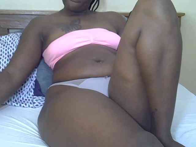 Prettyliz30 webcam