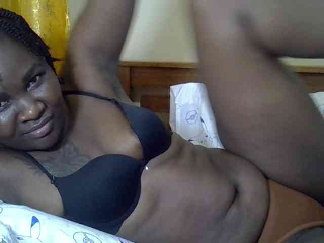 Prettyliz30 webcam