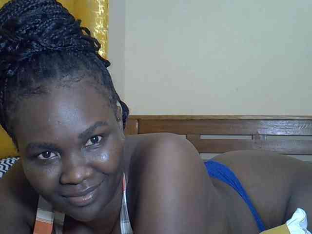 Prettyliz30 webcam