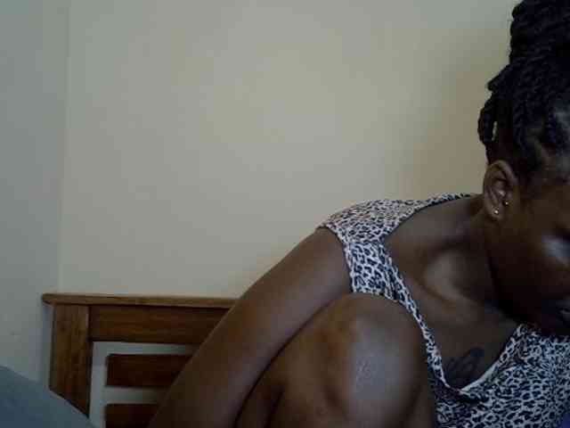 Prettyliz30 webcam