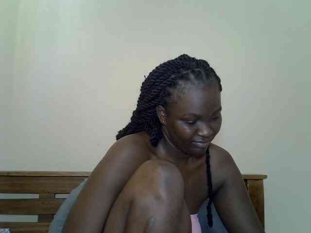Prettyliz30 webcam