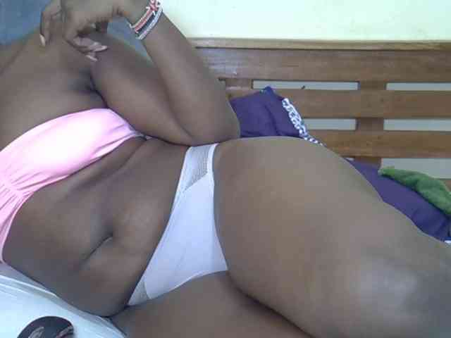 Prettyliz30 webcam