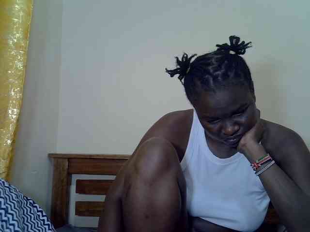 Prettyliz30 webcam