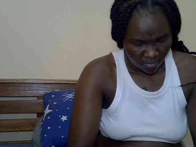 Prettyliz30 webcam