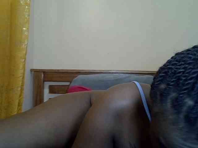 Prettyliz30 webcam