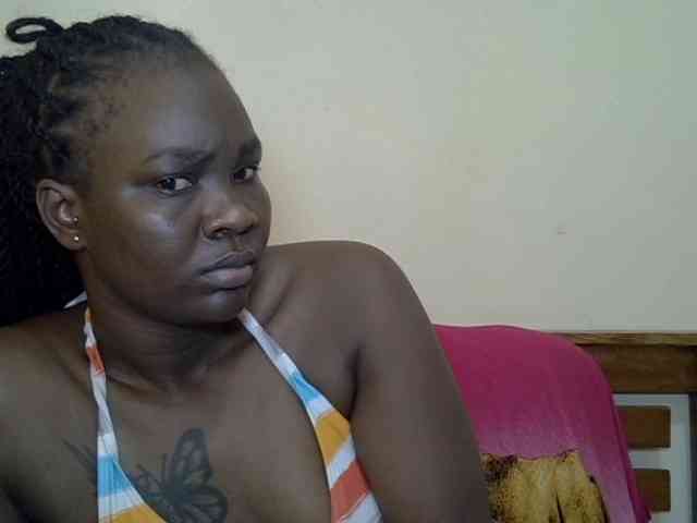 Prettyliz30 webcam