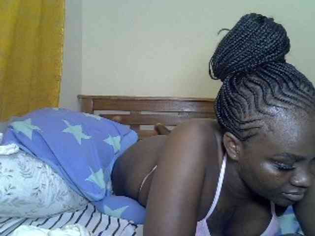 Prettyliz30 webcam