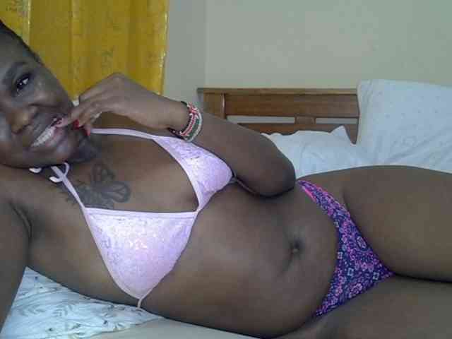 Prettyliz30 webcam