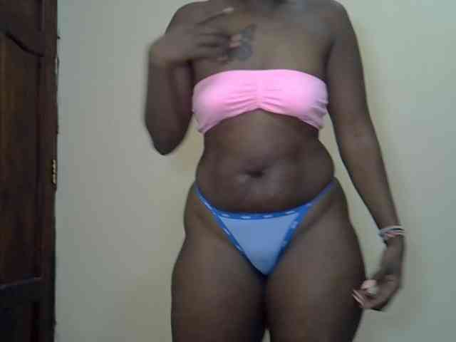Prettyliz30 webcam
