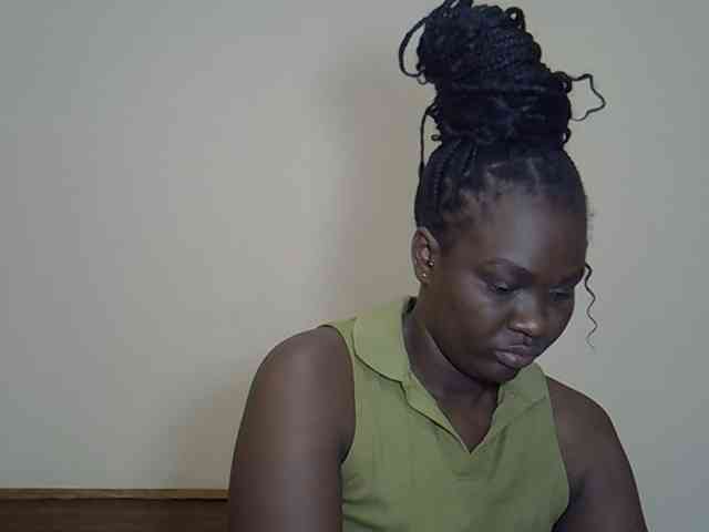 Prettyliz30 webcam