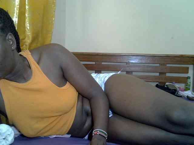 Prettyliz30 webcam