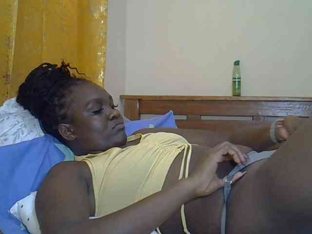 Prettyliz30 webcam