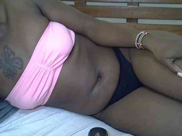 Prettyliz30 webcam