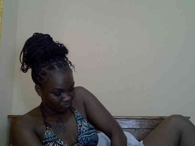 Prettyliz30 webcam