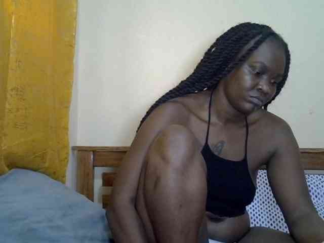 Prettyliz30 webcam
